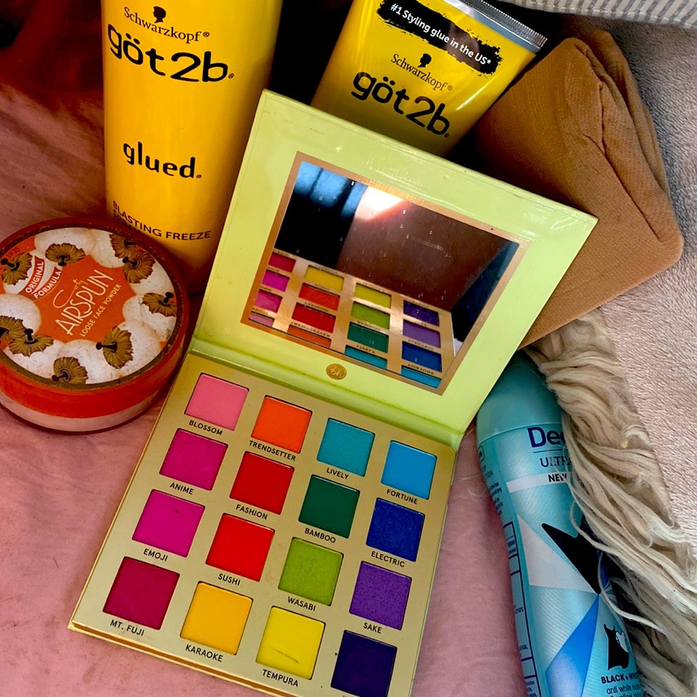 When make up palette by morphine what’s your hair Glooze baking powder deodorant